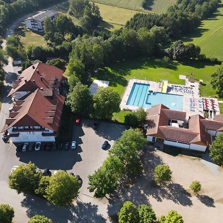 Sattelbogener Hof Hotel Traitsching Exterior photo